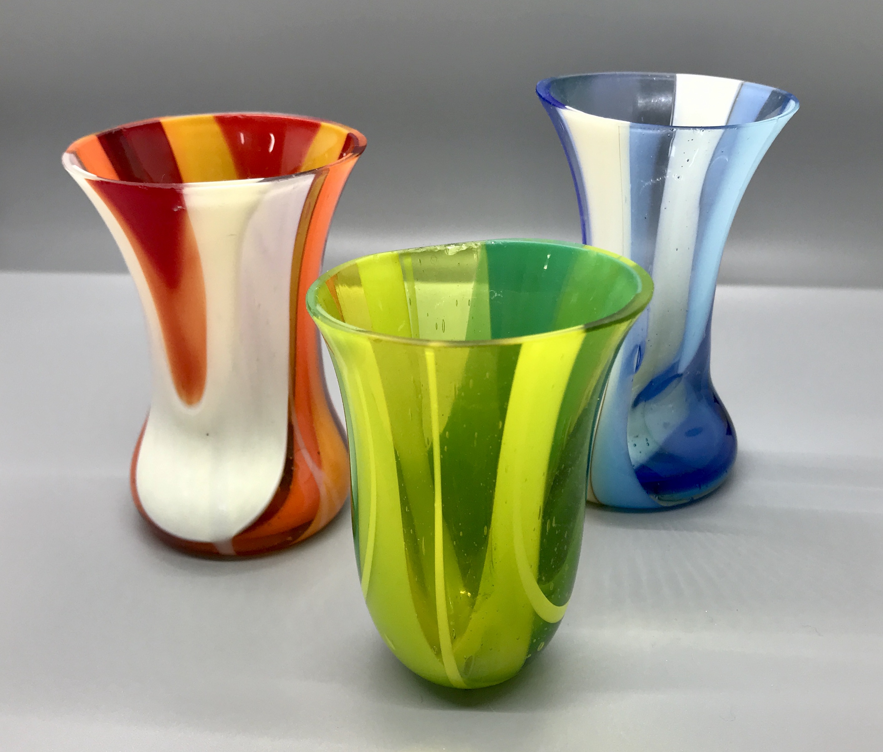 Stretch vases